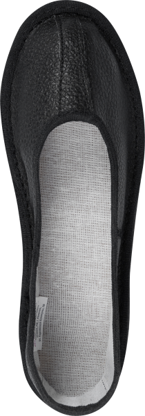 Туфли (тапочки) кожаные на подошве из пористой резины черные